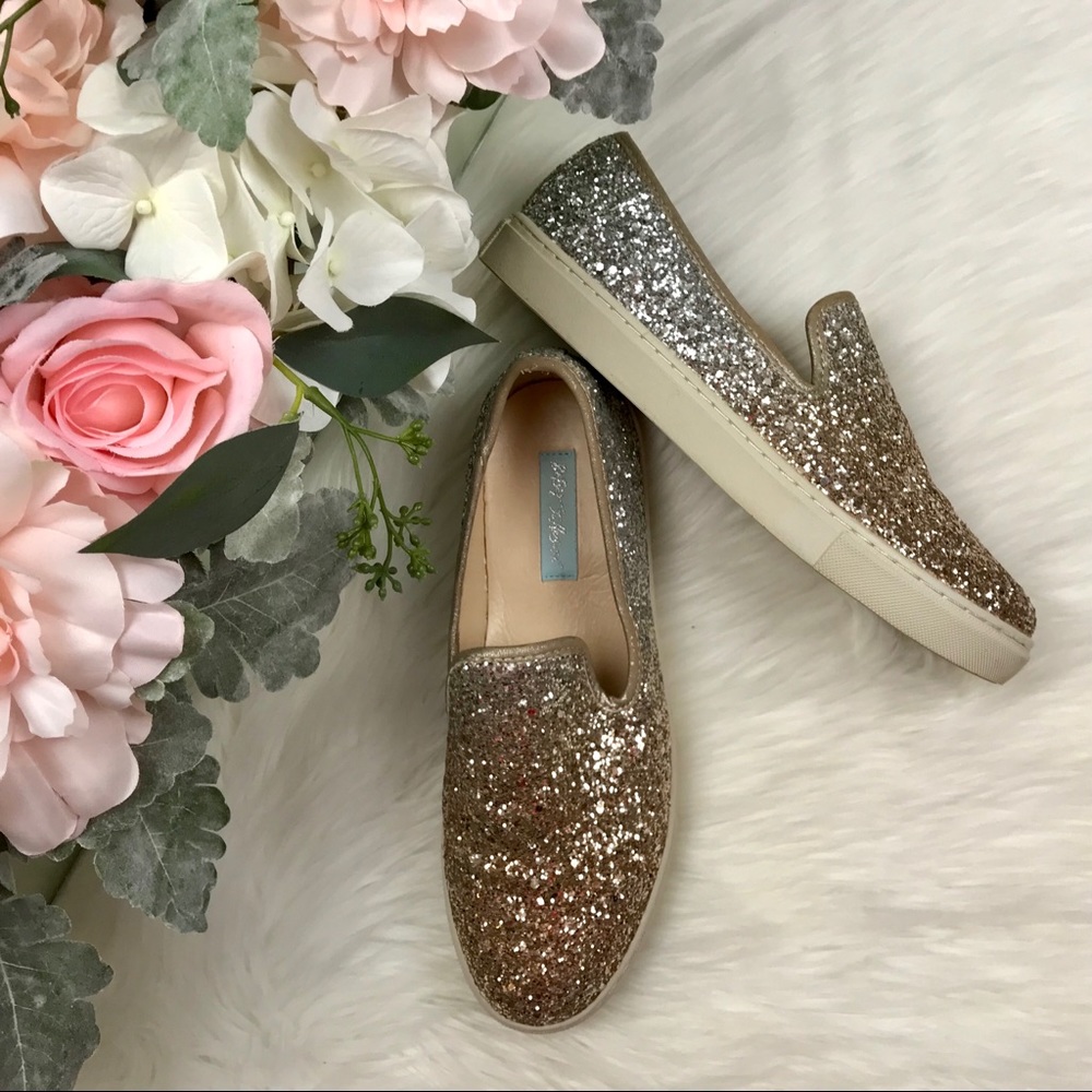 Betsey Johnson Eve Gold Glitter Sneaker Size 9 EUC - Picture 1 of 8